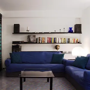 Apartment Un Gioiello Sotto Le Due Torri, Bologna