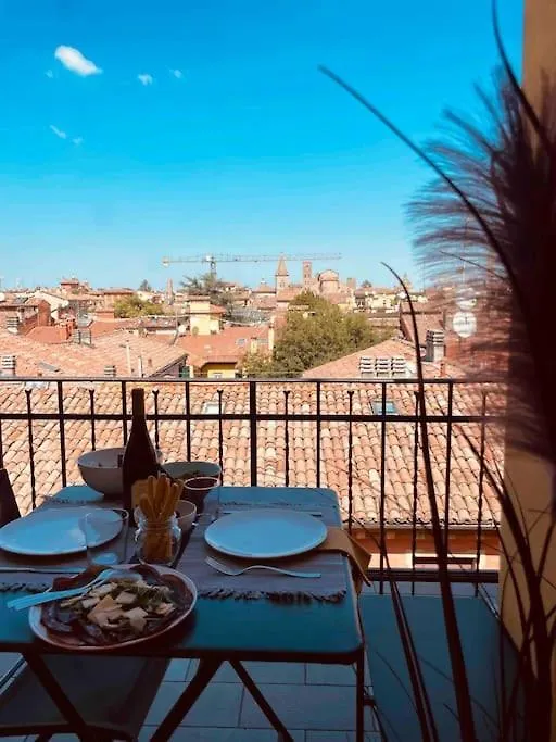 Apartment Romantic Attic Room With Panoramic View Bologna Italy