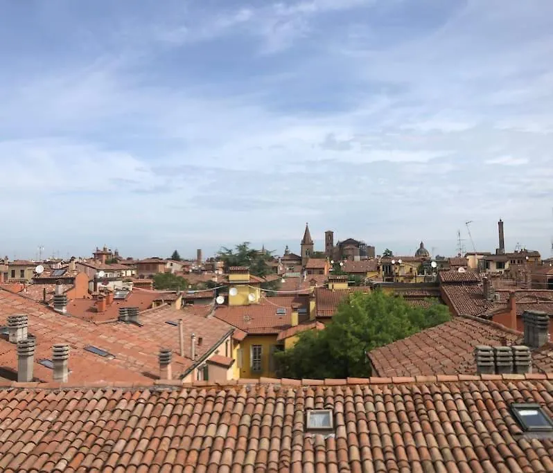 Romantic Attic Room With Panoramic View Bologna
